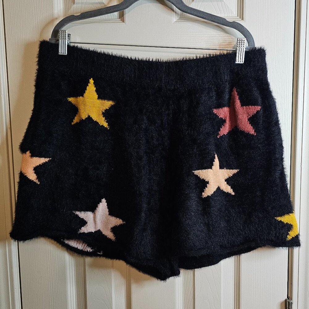 Davi & Dani Soft Fuzzy Star Lounge Shorts